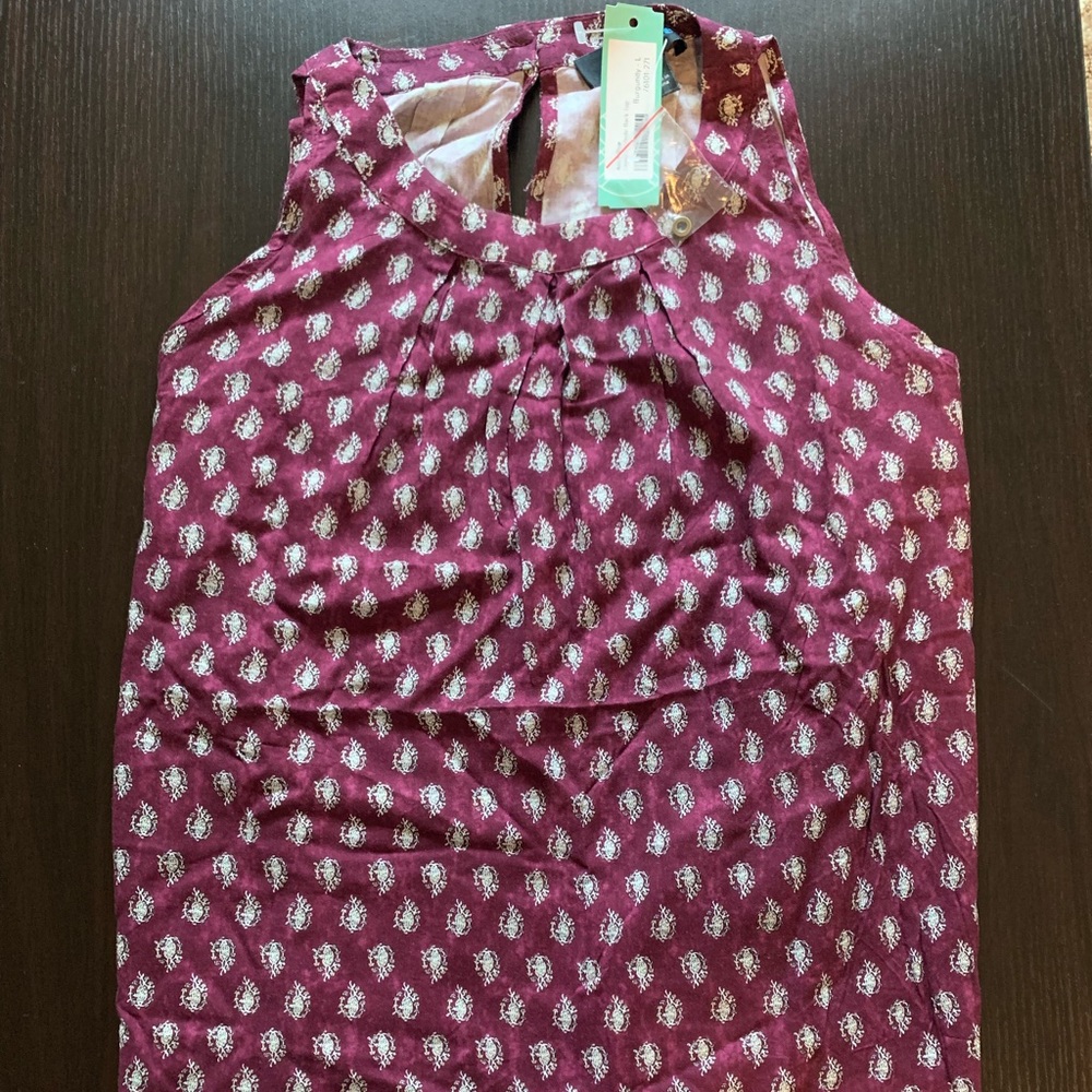 Alice Blue key-hole top